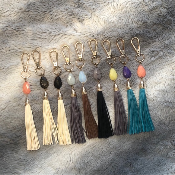 Stone and Fringe Keychain - Picture 2 of 2